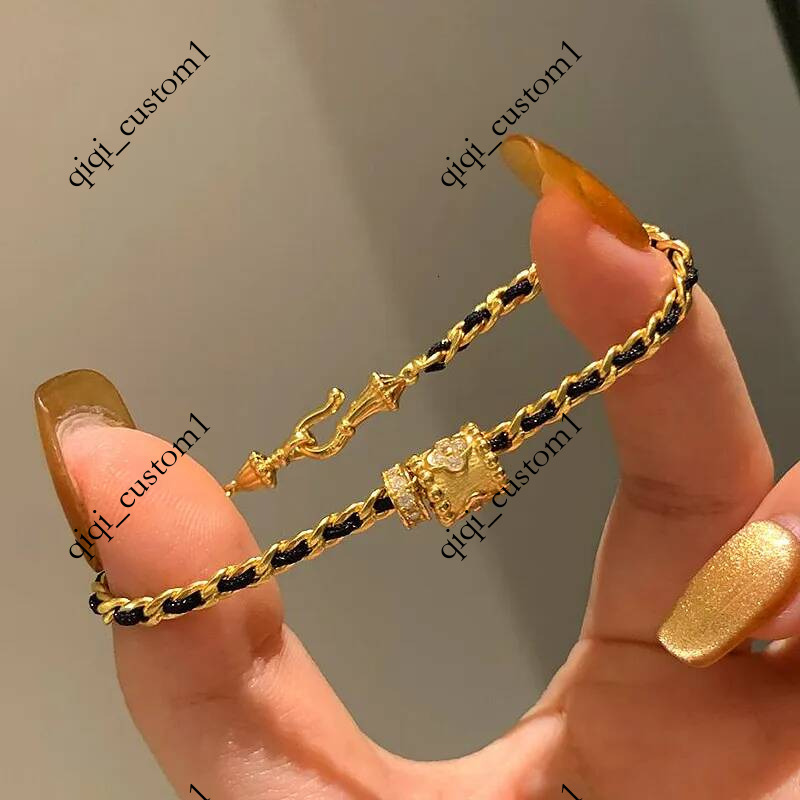 Luxury Brand Designer Jewelry Xiaohongshu Hot Selling Running Ring Black Gold Bracelet For Women Simple Fashionable Little Style Chain Brushed Spark
