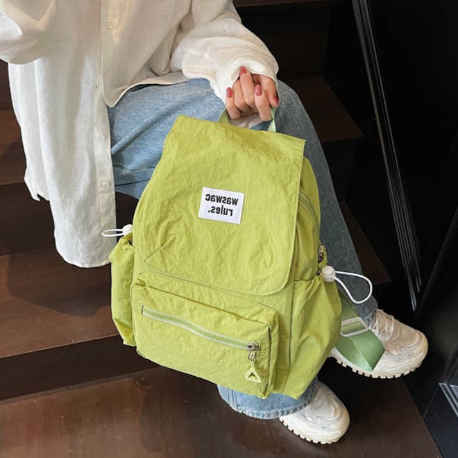 Lightweight Women's Backpack Backpacks Style 2025 New Fashion Summer Green Small Backpack for Teens School Book Bag Cute Casual Bag H260922