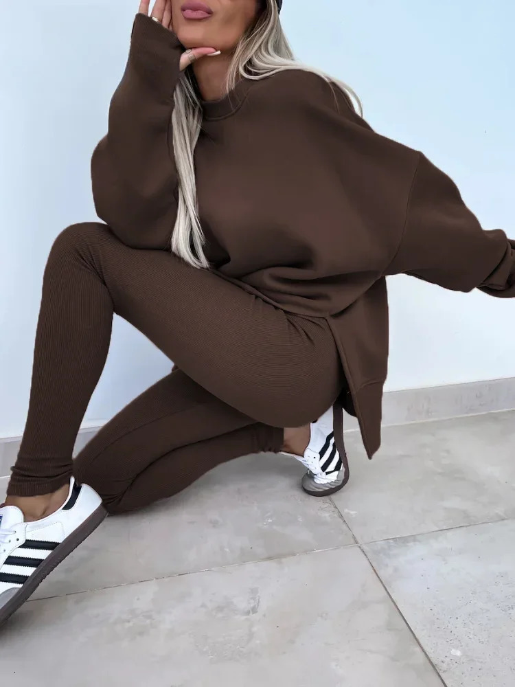 Womens 2Piece Sports Set Spring Autumn Fashion Loose Long Sleeve ONeck Sweater Top Slim Fit Leggings Casual Outfit 260922