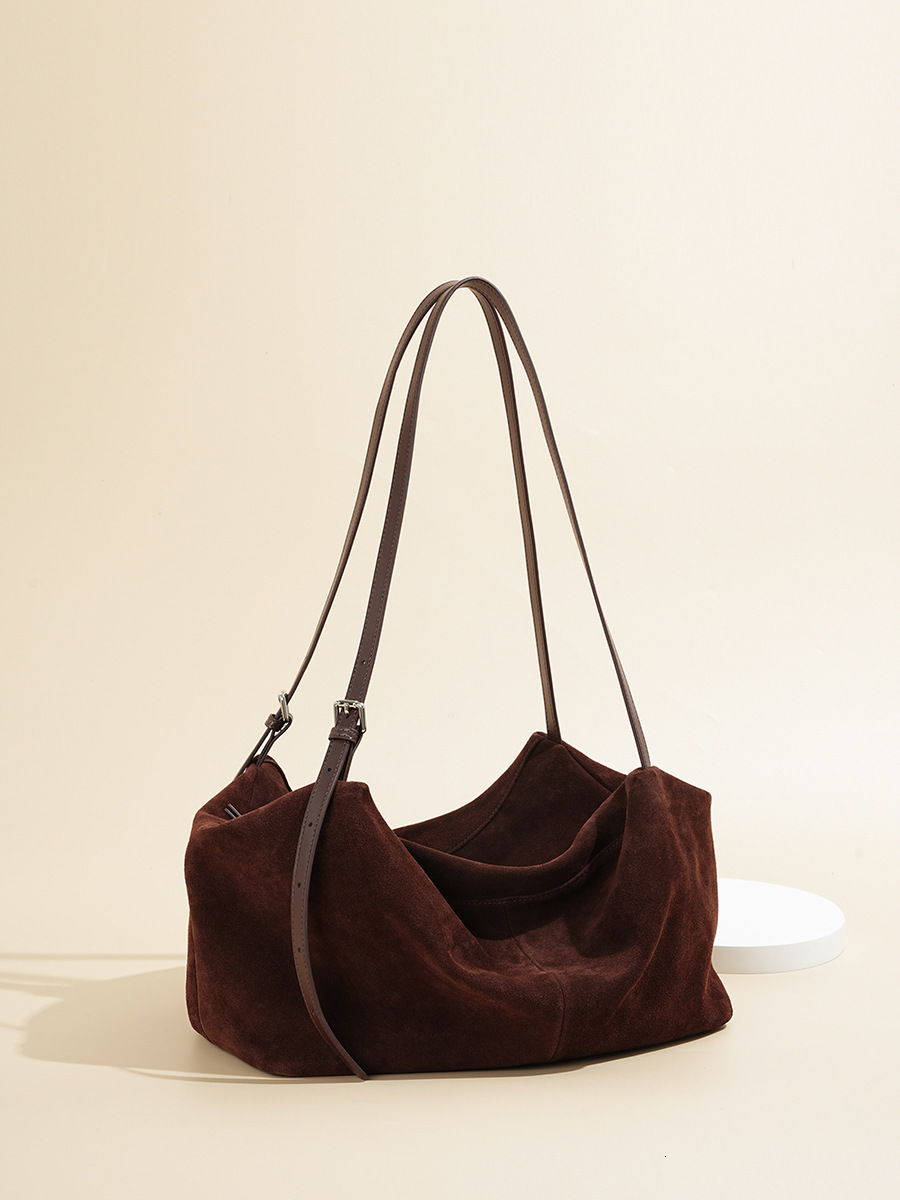 Hot-Selling Women's Niche Commuting Versatile Suede Tote Matte Cowhide Large Capacity Shoulder Underarm Pillow Bag Fashion Luxury Handbag Tote