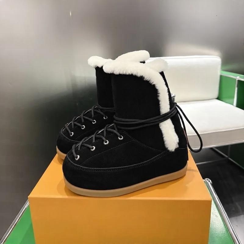 High Top Sneakers Basketball Shoes Women Black Lace Up Casual Fashion Designer Luxury Outdoor Walking Round Toe Platform Flats