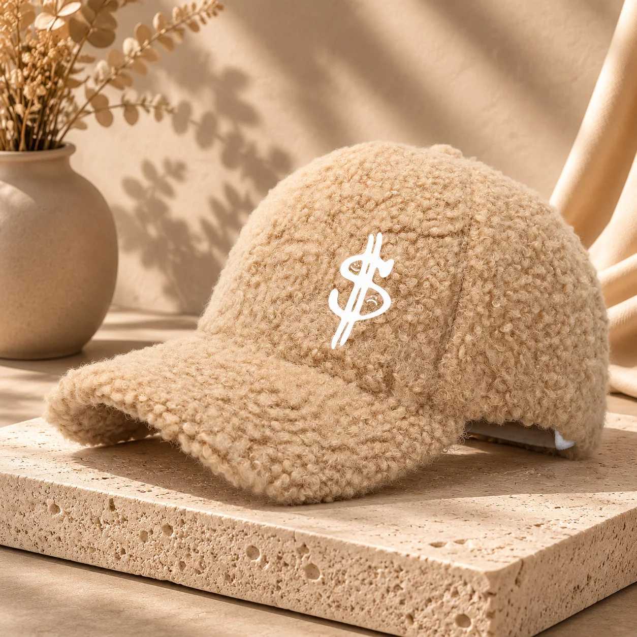 baseball Sherpa 1PC cap graffiti plush letter print soft furry winter cap fashionable streetwear casual M260921
