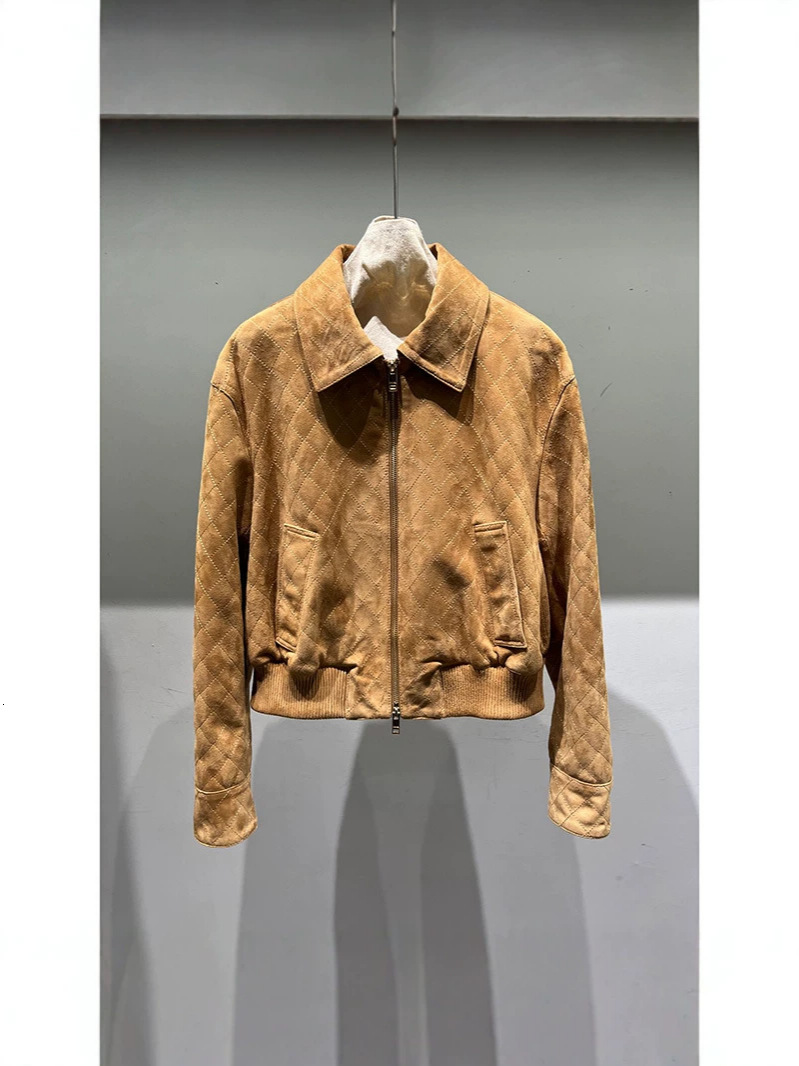 Designer 2026 Autumn New Vintage Short Sheepskin For Women, Turn-Down Collar Quilted Suede Genuine Coat, Versatile Leather Jacket 85db
