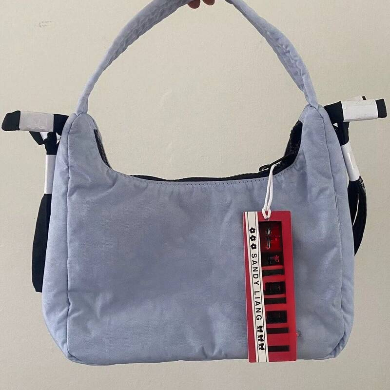 Baggu Tote Bag Wallet Designer Woman Luxury Street Style Minimalist Versatile Trendy Casual Womens Solid Color Canvas Make Up Backpack