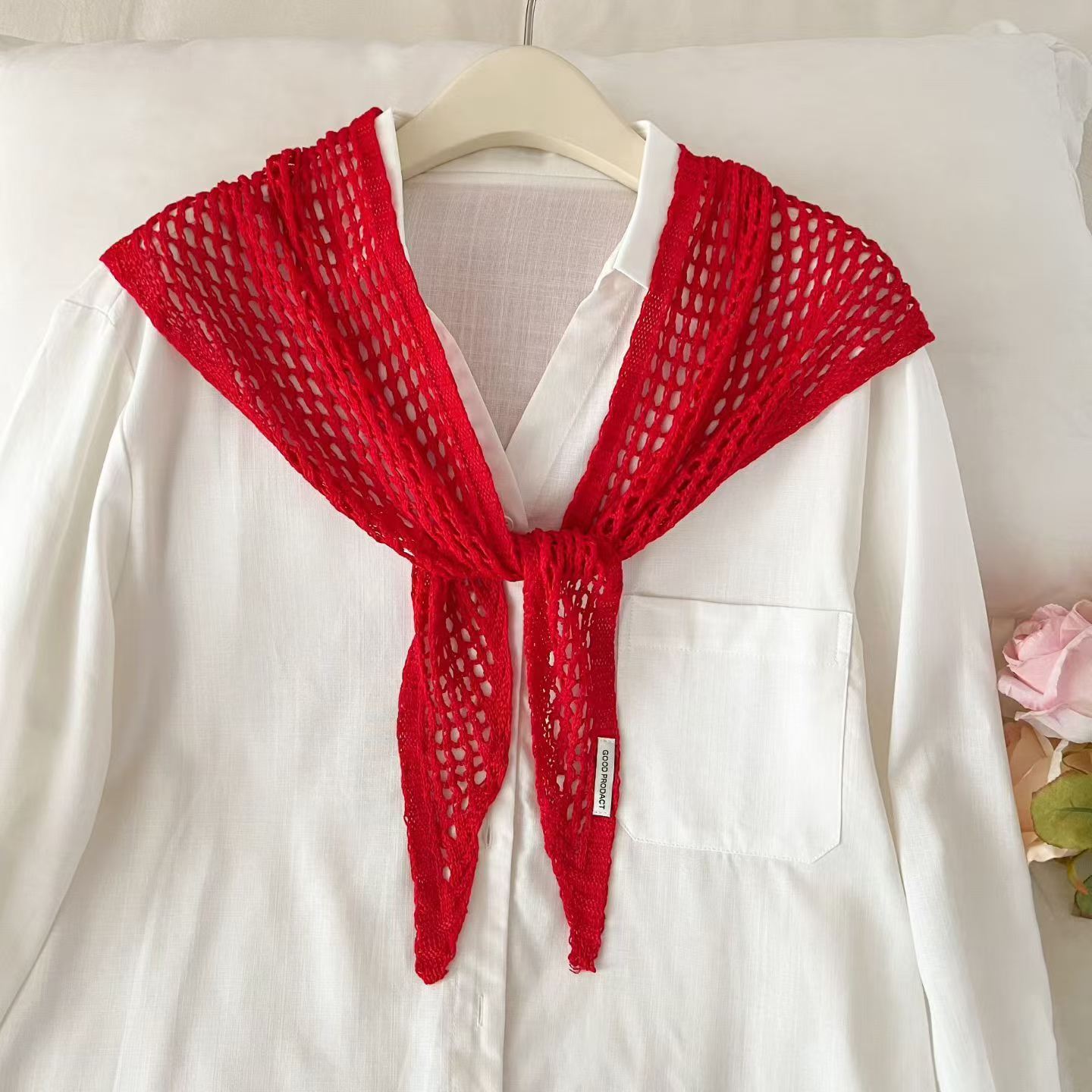 Hollow-out knitted shawl, fashionable elegant accessory women, perfect for wearing over dress in air-conditioned rooms during summer, and also serve