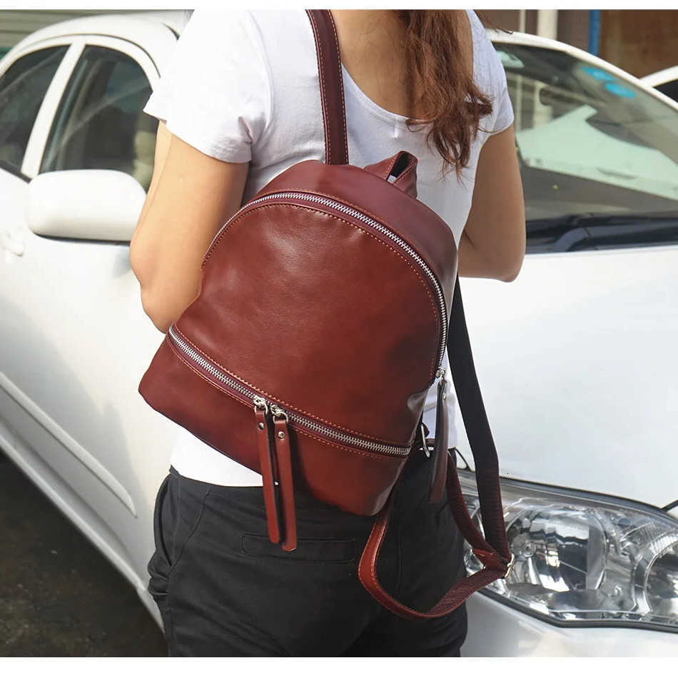 Style Women Backpack vintaeg Backpack High quality soft PU leather School Bag for Rucksack small Female Travel Backpacks bao H260922
