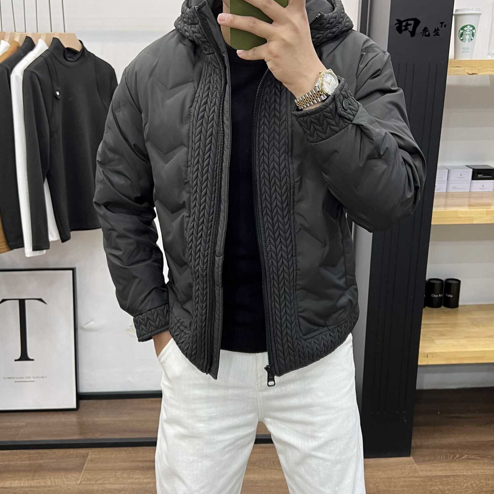 Down Parkas 2026 Winter Men's Warm Fashion Down Coats Men Lightweight White Duck Down Jackets Men's New Loose Casual Hooded Overcoats M37
