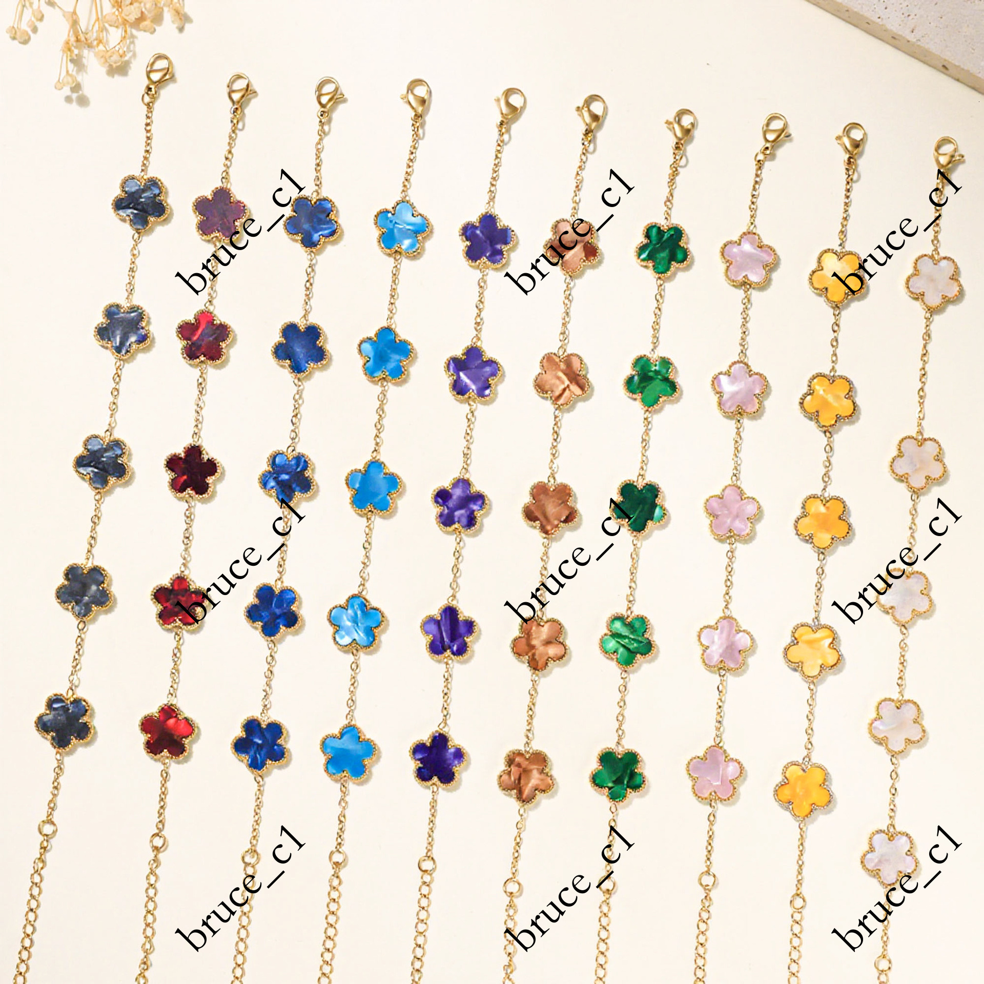 Cross-Border Classic Stainless Steel Gold-Plated Five-Leaf Clover Bracelet for Women, European and American Style, Fashionable, Simple, Light Luxury