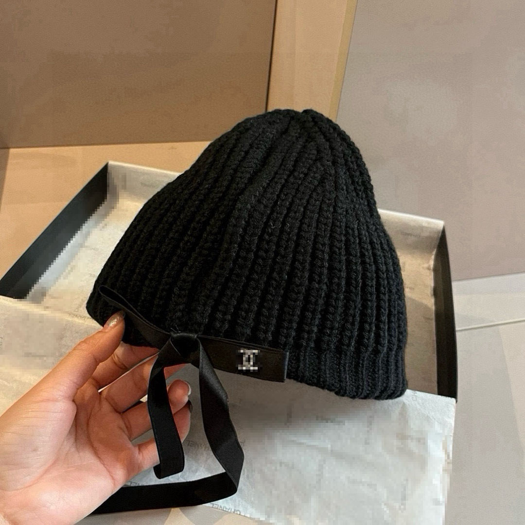 Luxury Black White C Beanie Skull Caps Fashion knitted hat winter designer Bonnet Caps High quality wool Beanie mens women warm hat AAA