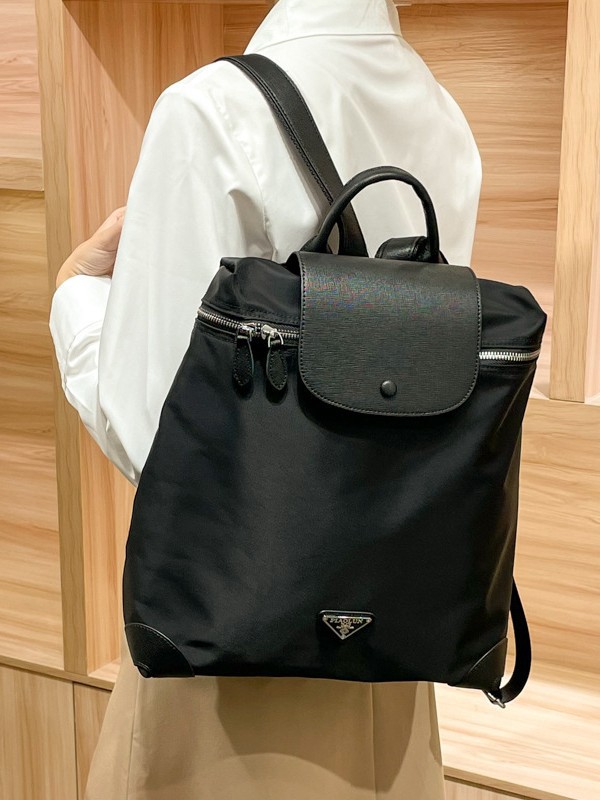PIAOLUN 2026 New Luxury versatile and fashion backpack classic lightweight large capacity black blue khaki backpack for women
