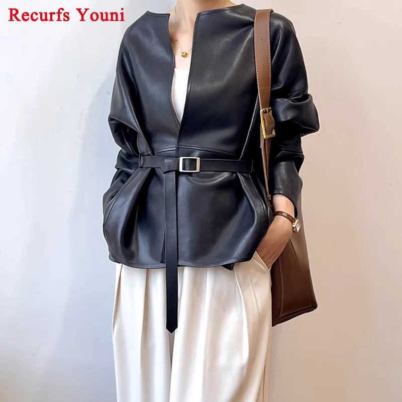 Faux Women's Leather Leather Japanese Style Leather Jacket for Women 2026 Elegant O-Neck no Buttons Batwing Sleeve Short Coat With Belt Black J