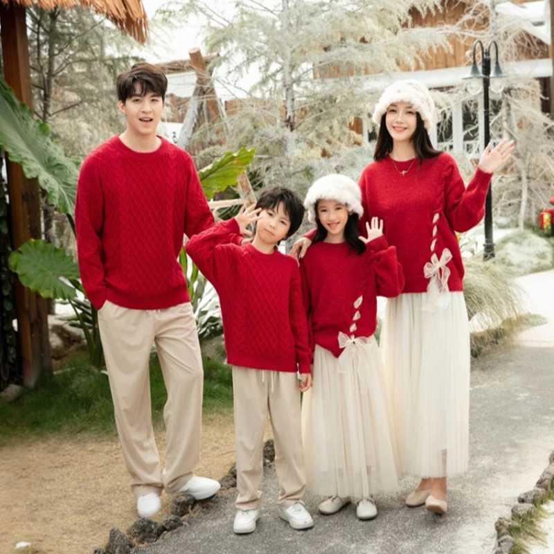 Knit Red Pullover Sweater Family Parent-child Matching Outfit Mom Daughter Bow Pullover Winter New Year Dad Son Christmas Couple Clothes C260921