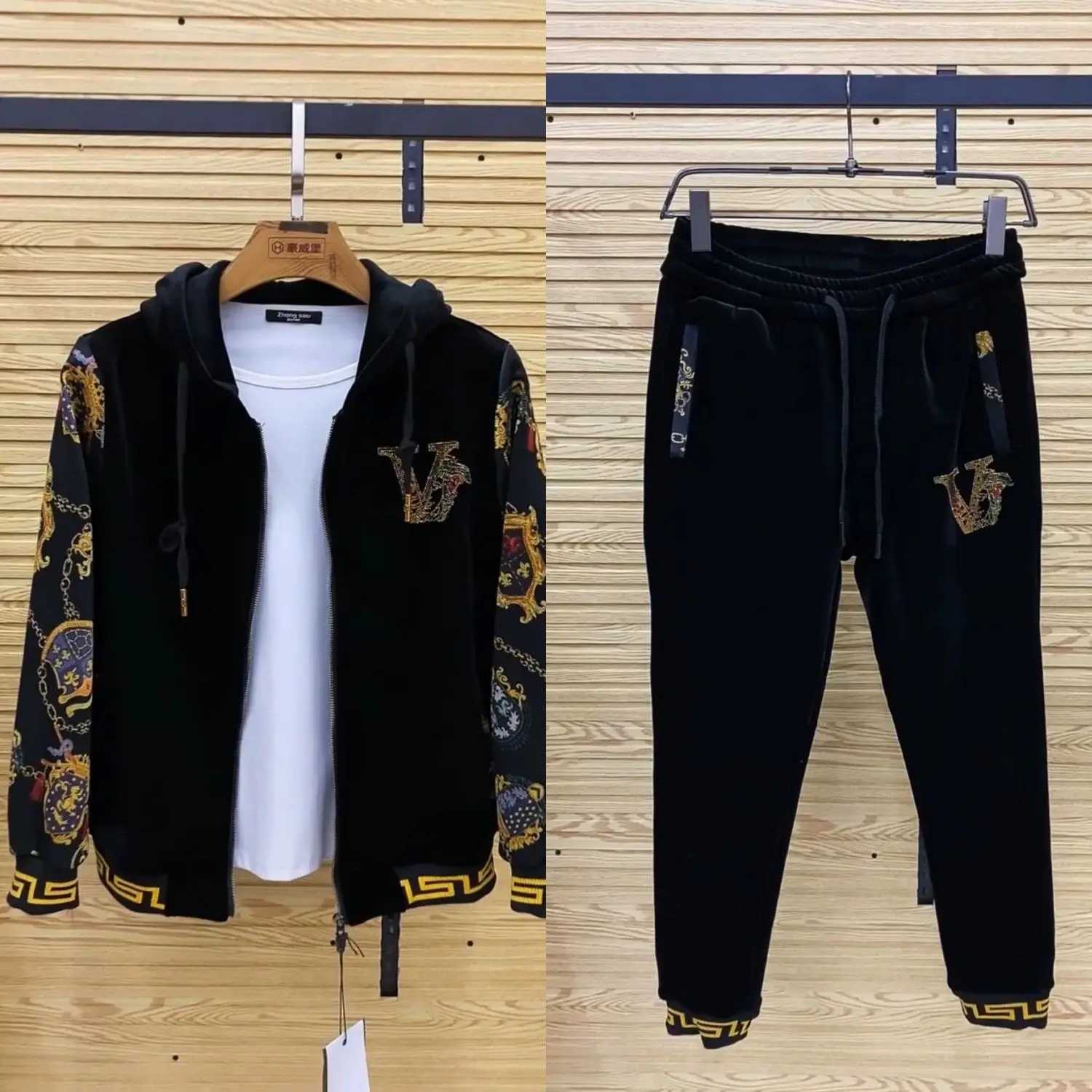 autumn Men's Men's Tracksuits casual two-piece set new coat pants fashionable youth suit. J260921