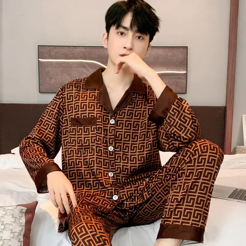 Women Pajamas Luxury Brand Designer Clothes Silky Thin loungewear Ice Pajamas For Men Spring Autumn Summer High End Imitation Silk Four Seasons Long