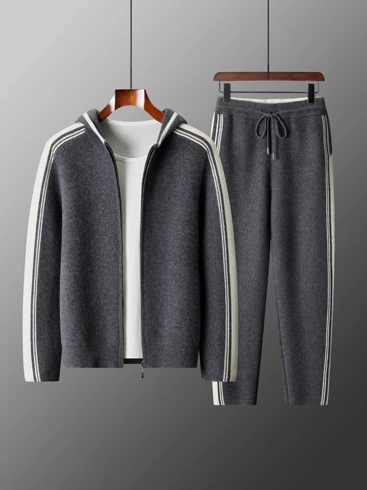 Tracksuits Men's 100% Men's Merino Wool Two-piece Sets Hooded Collar Zipper Cardigan and Straight-leg Pant Autumn Winter Thickened Knit Cl