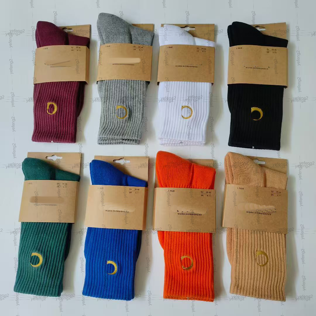 Mens designer socks Kaharts classic Towel Bottom embroidered Sports Socks European and American Street fashion casual Socks