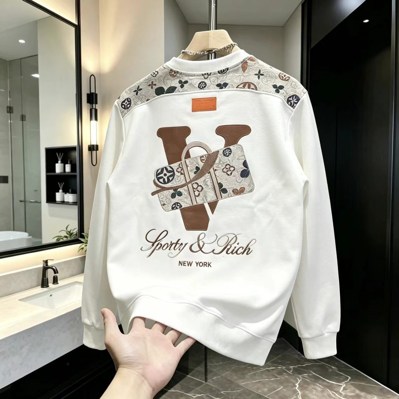 New Stylish Versatile Autumn Winter Men S Letter Embroidered Top Trendy High End Minimalist Lightweight Luxurious And Slimming With A Round Neckline