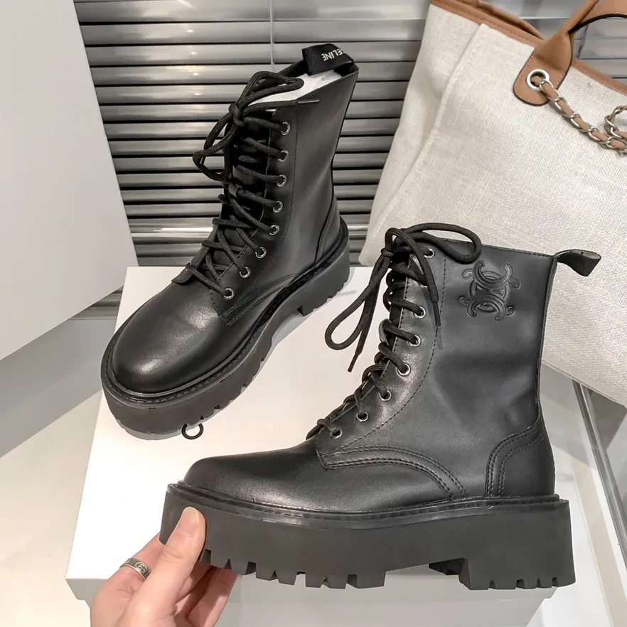 2026 New Arrival Designer Boots Riding Boots Embossed Letter Boot Buckle Winter Mid Length Lace Up Knitted Letters Elastic Short Thick Heel Slim Boo