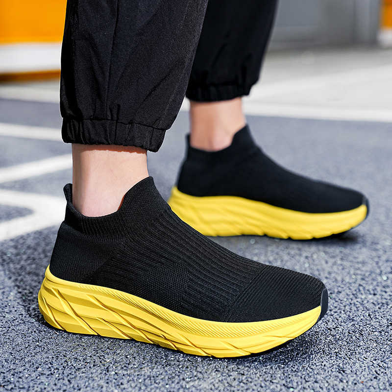 Casual Shoes MAEDEF Men's Running Shoes Lightweight Breathable Mesh Elastic Comfortable Durable fashion Casual Hot Selling Sports Sneakers D260