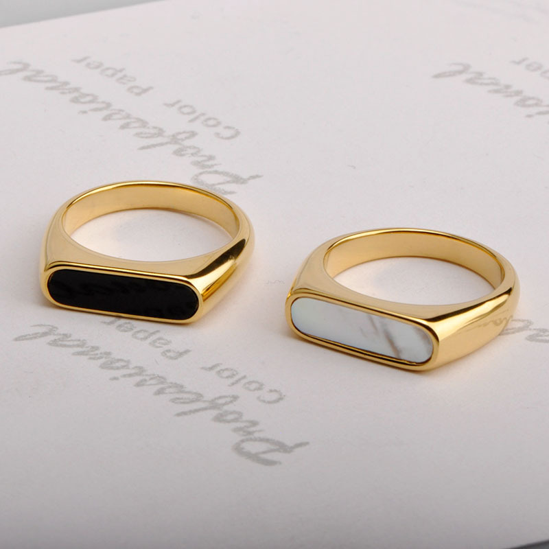 Waterproof 18K Plated Stainless Steel Signet Ring for Women Retro White Fritillary Fashion Rings Band Statement Rings for Her Wife Birthday Wedding