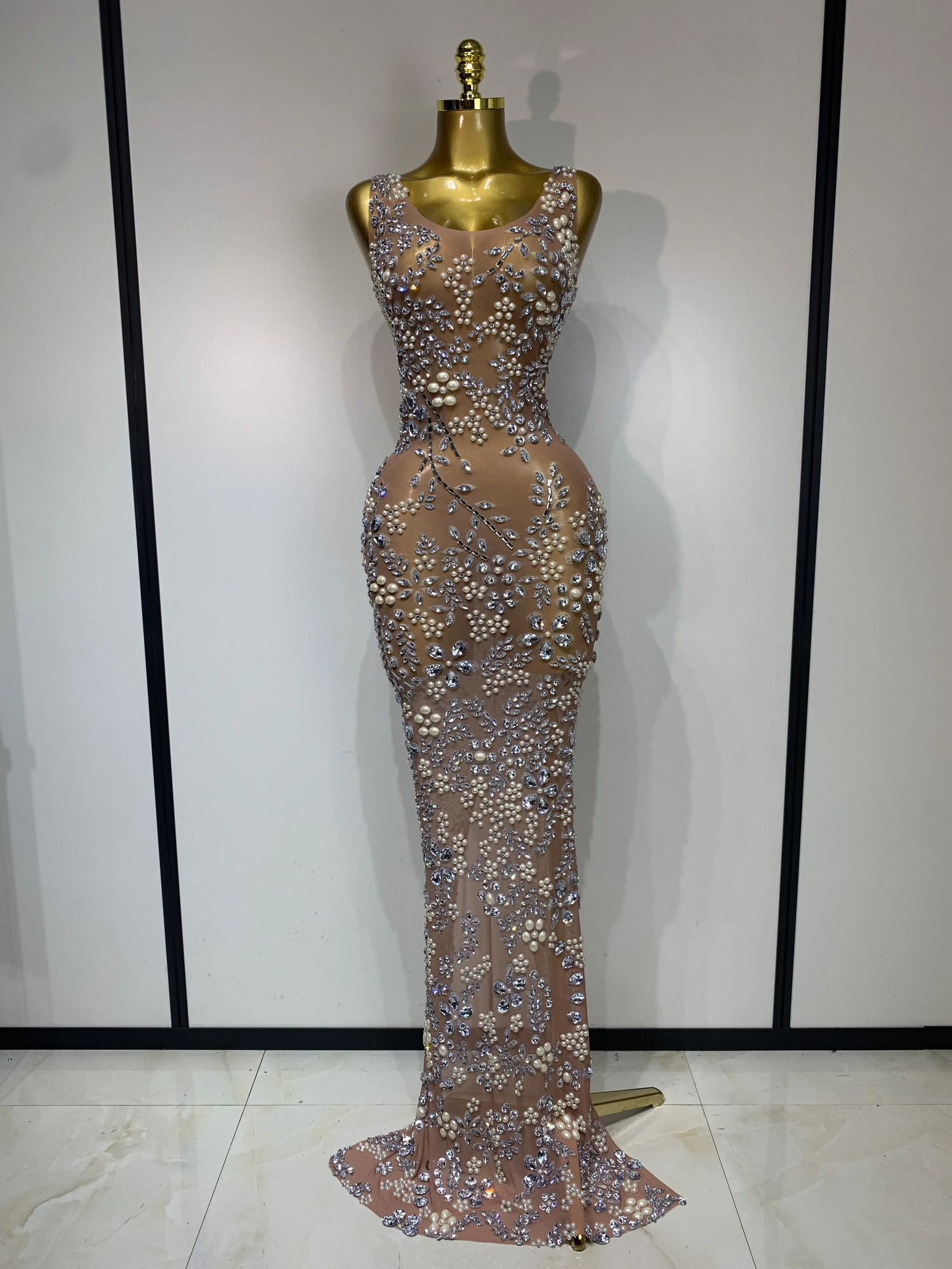 Women Lxury Diamonds Mesh See Through Long Dress Celebrity Elegant Evening Party Fancy Club Dress Singer Performance Costume 260922