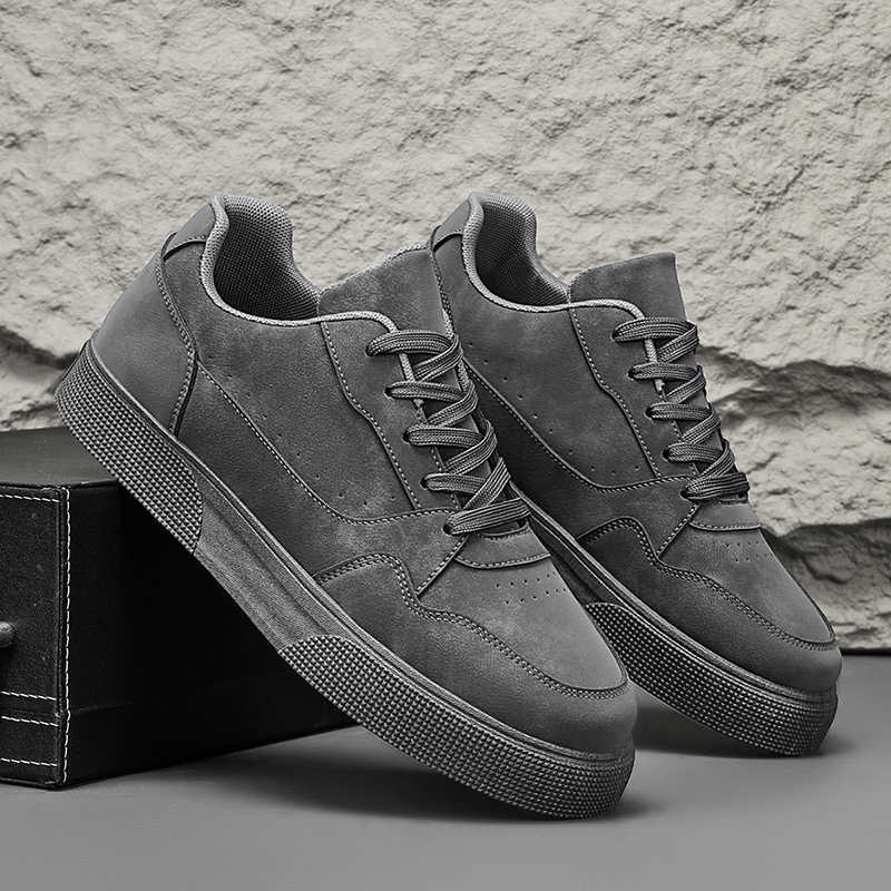 Casual Shoes Spring/Summer New Large Size Simple Comfortable Lightweight Versatile High-Quality Durable Business Casual Sports Men's Shoes D260
