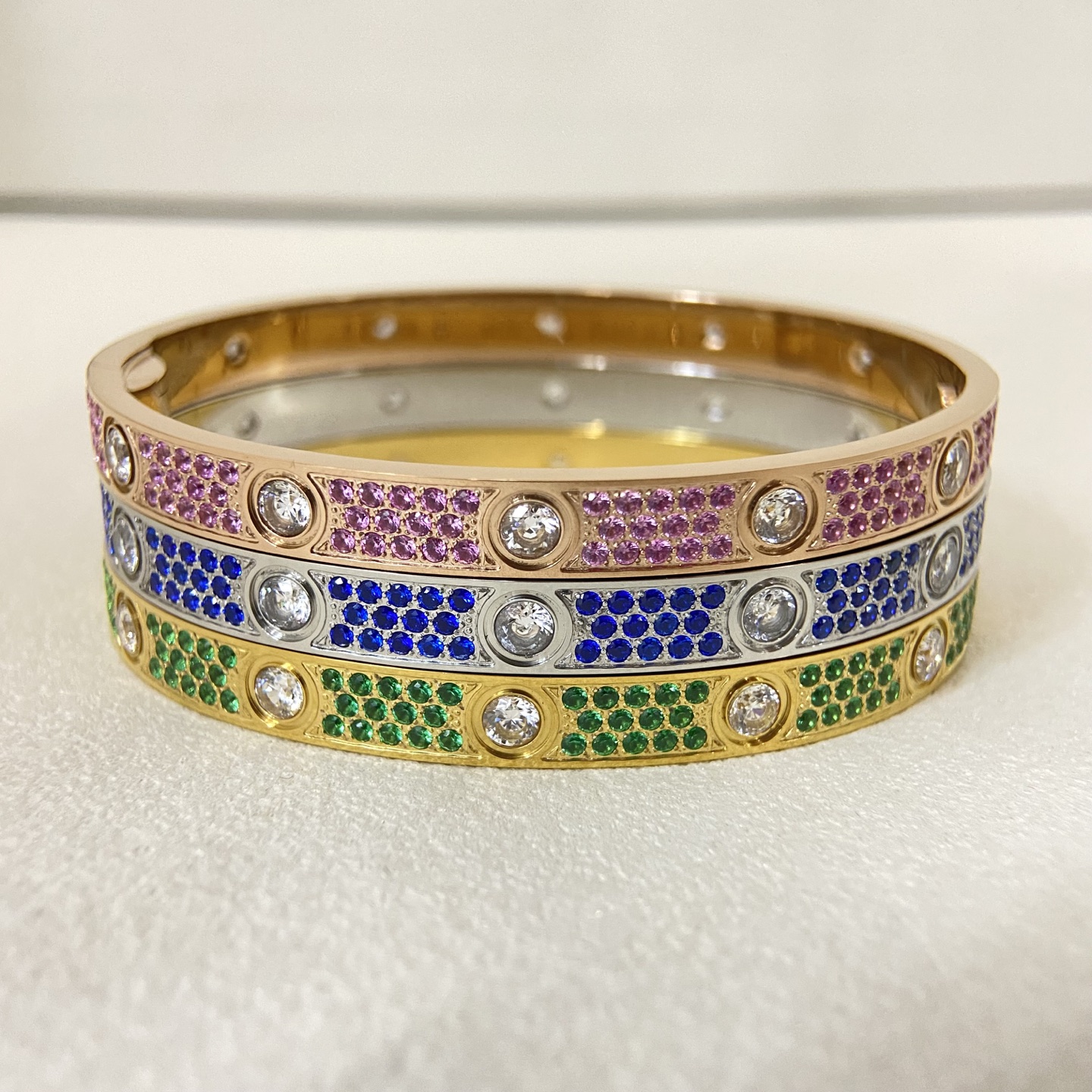 Screw Bangle Bracelets Designer For Women Luxury Jewellery Designer Paved Crystal Bangle With Screwdriver Gold Plated
