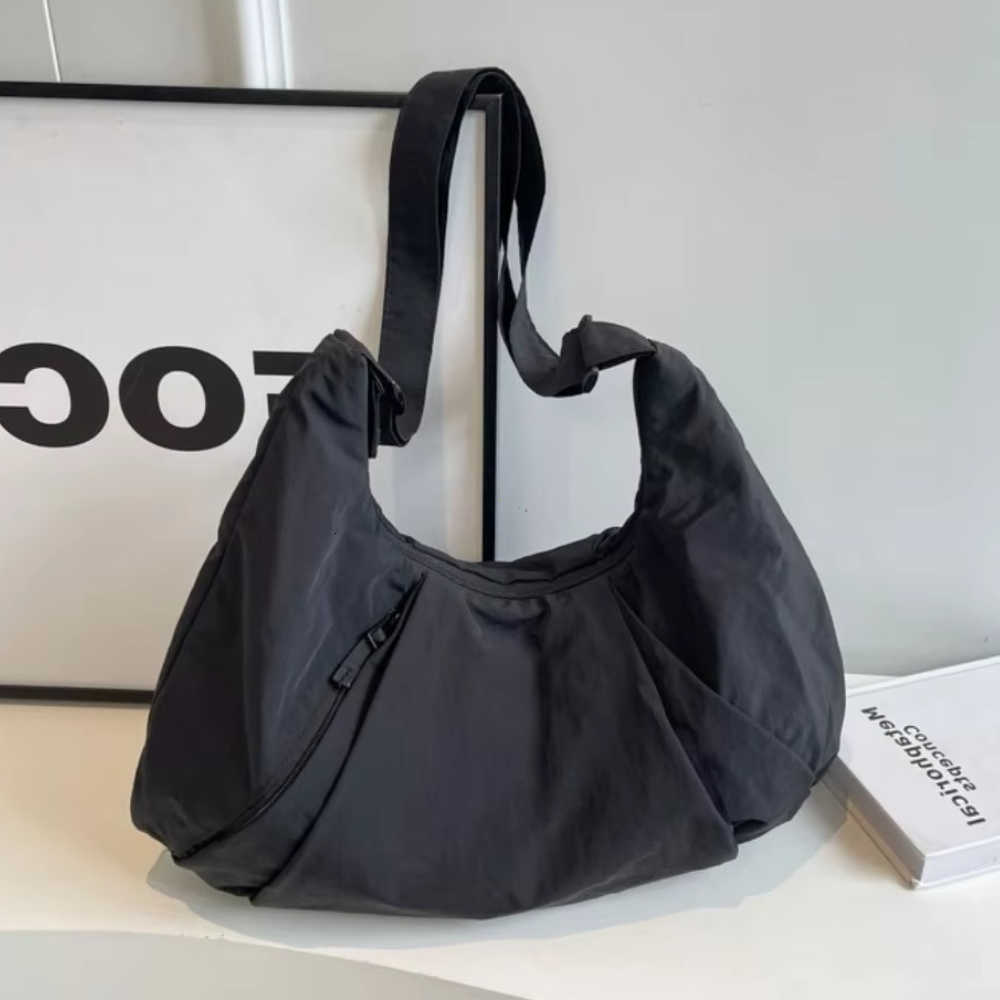 Cross Body Korean Style Nylon Shoulder Bag Tote Bag Large Capacity Casual Dumpling Bag Solid Color Fold Oxford Cloth s D260923