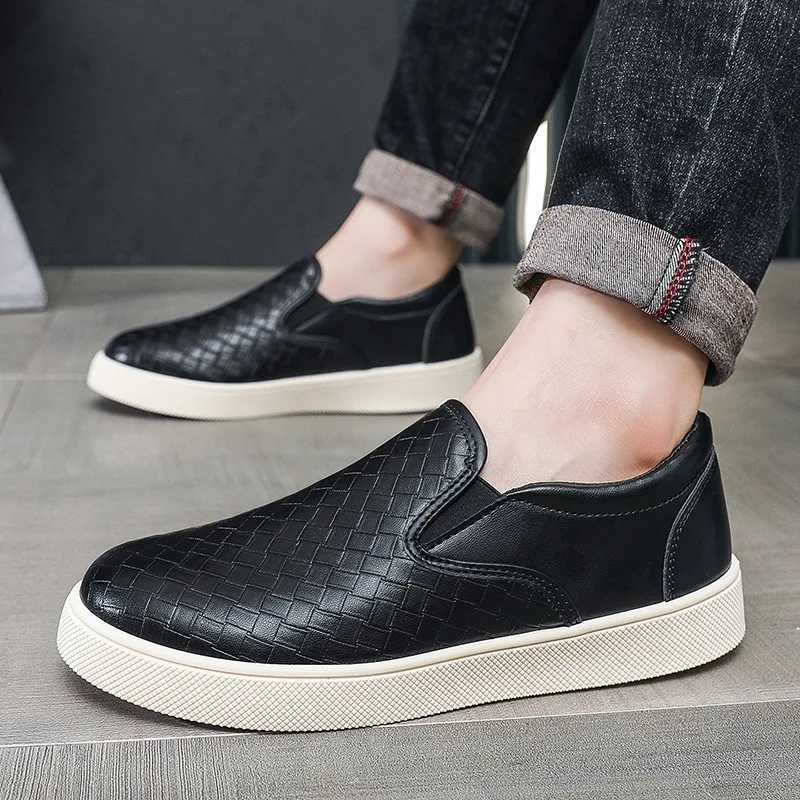 Dress Shoes Men Leather Casual Shoes Breathable Loafers Men Sneakers New Male Comfortable Leather Flat Footwear Sneakers Men Shoes X260923