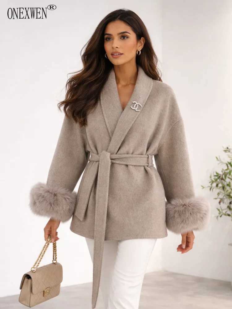 ONEXWEN Wine Red Fur Cuff Big Size Belted Woolen Coat New Lapel Long Slve Women Jacket Fashion Tide Autumn Winter 2025 ZM561 S260923S93J