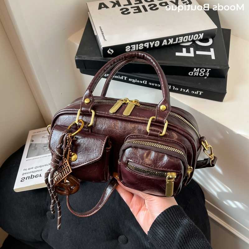 Cross Body Biker Style Y2K Top-handle Bags For Women fashion Essentials Shoulder Cross Body Boston Bag 2026 Latest Designer Handbags D260923