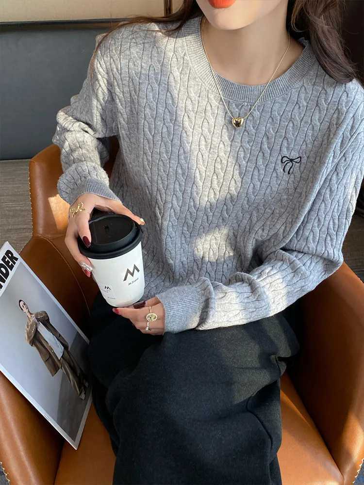 Women's Sweaters zjaiss O-Neck Knit Elegant Tweed Style Embroidered Long Sleeve Pullover 2026 Autumn New Women Sweater Layering Basic Inner Top