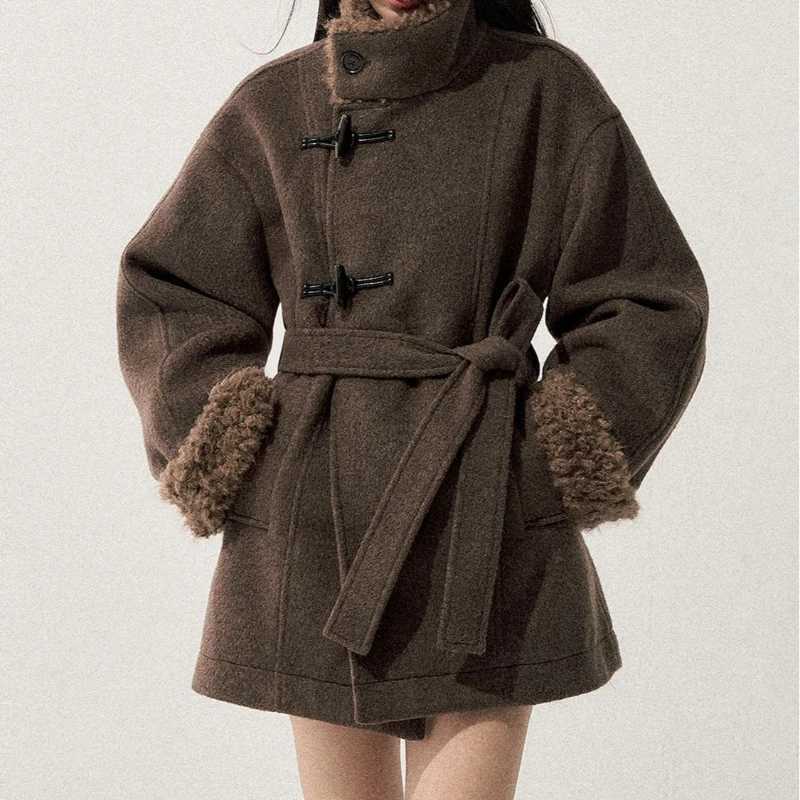 Simple and Stylish Temperament Brown Waisted Woolen Mid-length Coat Woolen Jacket Winter New Style for Women S260923YTGG