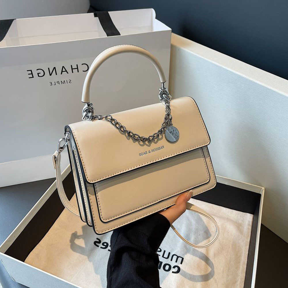 for Cross Body Textured Bags Women Korean Style New Trendy Women's Bags Hand-Held Chain Small Square Bags Single Shoulder Crossbody Bags Trendy