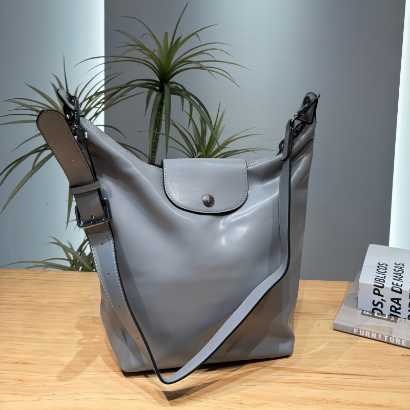 Hobo bags top designer bags best-selling crossbody bags fashionable handbags high-quality women shoulder bags leather crossbody bags detachable shou