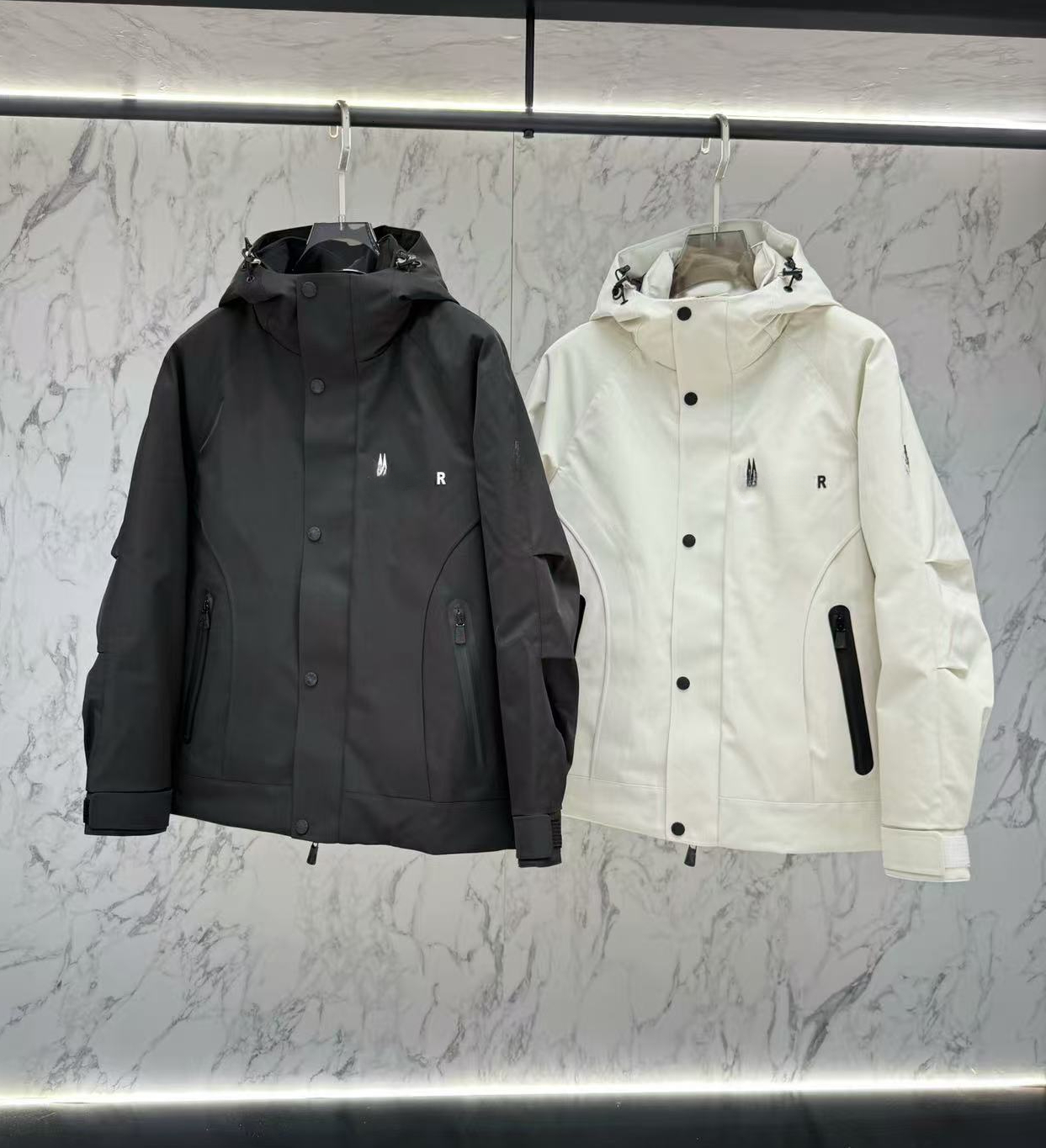 Designer 2026 Winter New Arrival Mens Down Jacket Jacket Warm Windproof Multi layered 3D Tailoring Top Version