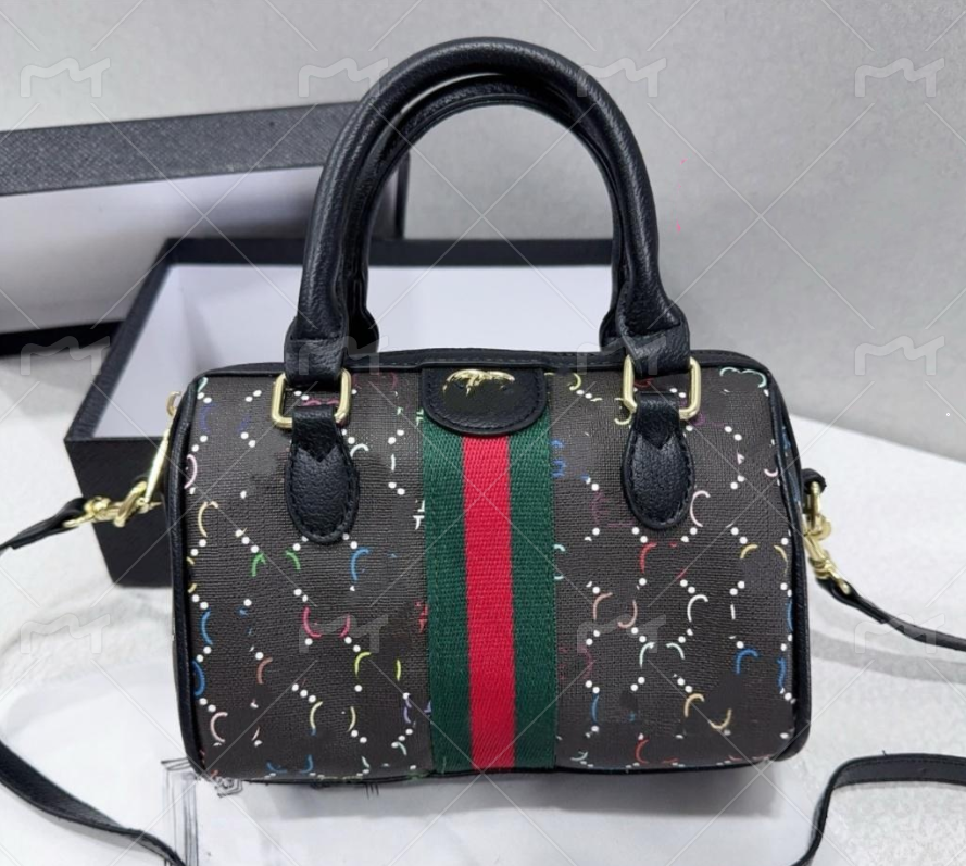 Designer bag luxury Mini Pillow Bag shoulder bag womens high-quality Mini Nano Shoulder Bags Clutch Bag Small Tote Beach Bag