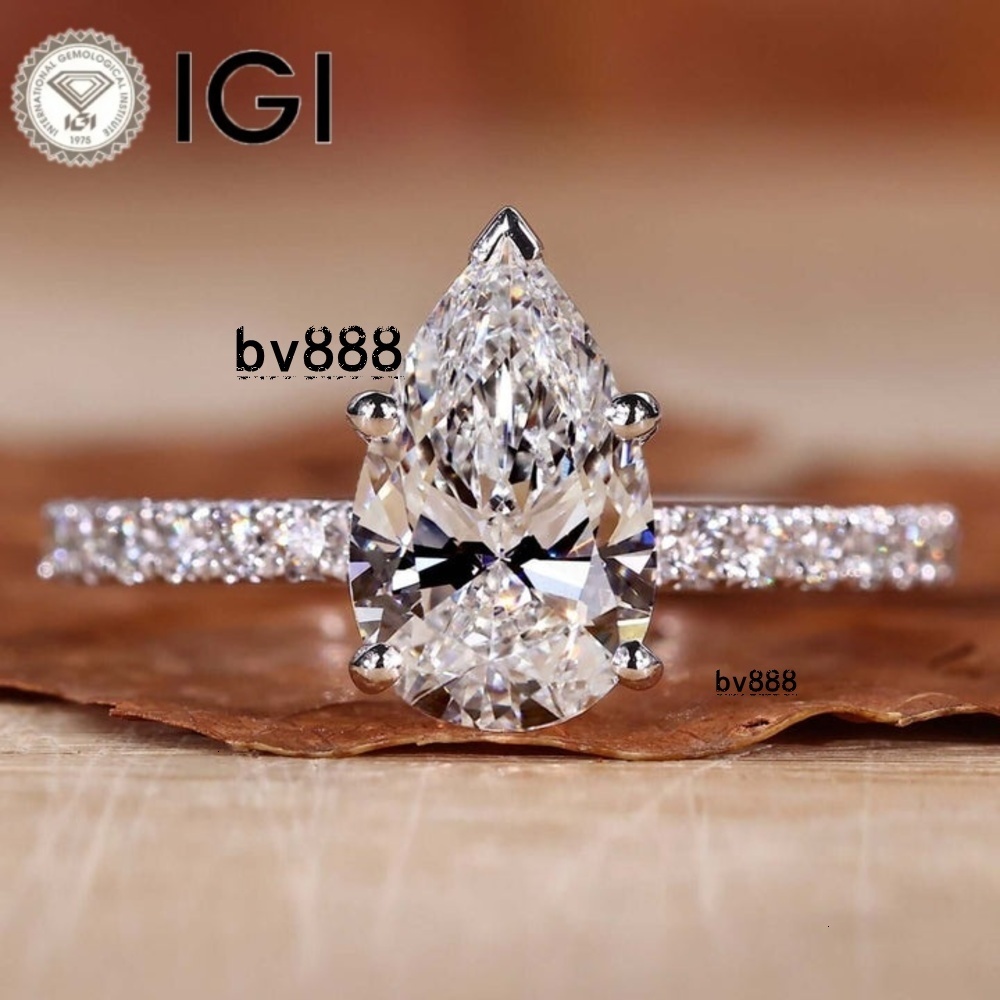 IGI Certified Vvs Lab Grown Diamond Engagement Ring Women Custom Pear Lab Created Made Diamond 18K Gold Pave Ring