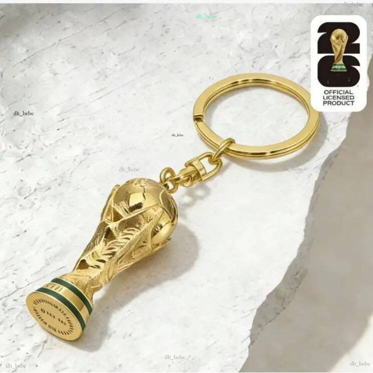 2026 Coupe du Monde de Football Porte-clés en métal Trophée de Football Porte-clés Pendentif Souvenir Petit Cadeau du Fan Produits liés au Footba