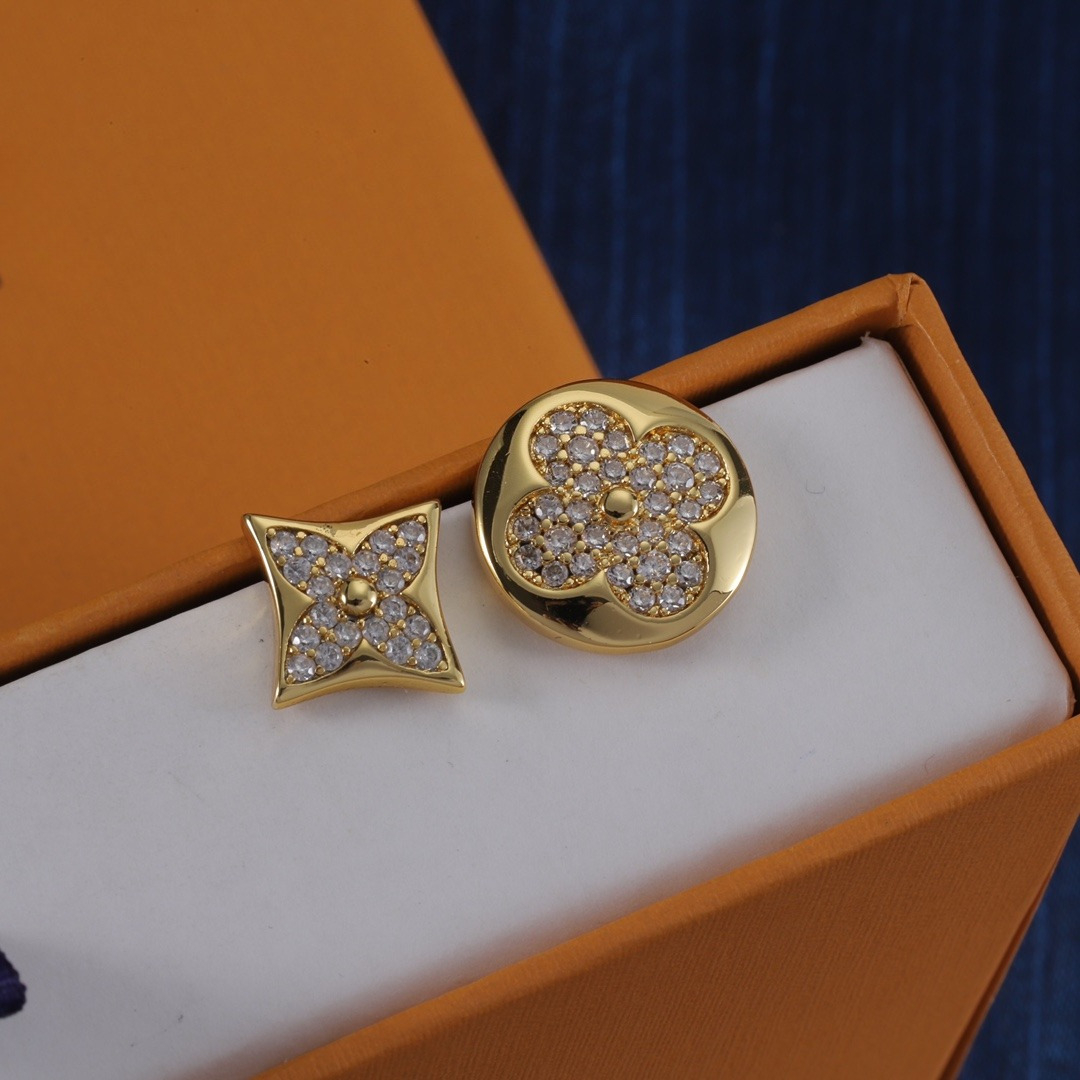 Top Quality Luxury Women Fashion Stud Classic Couple Gifts Designer Jewelry Engagement Diamond Earrings