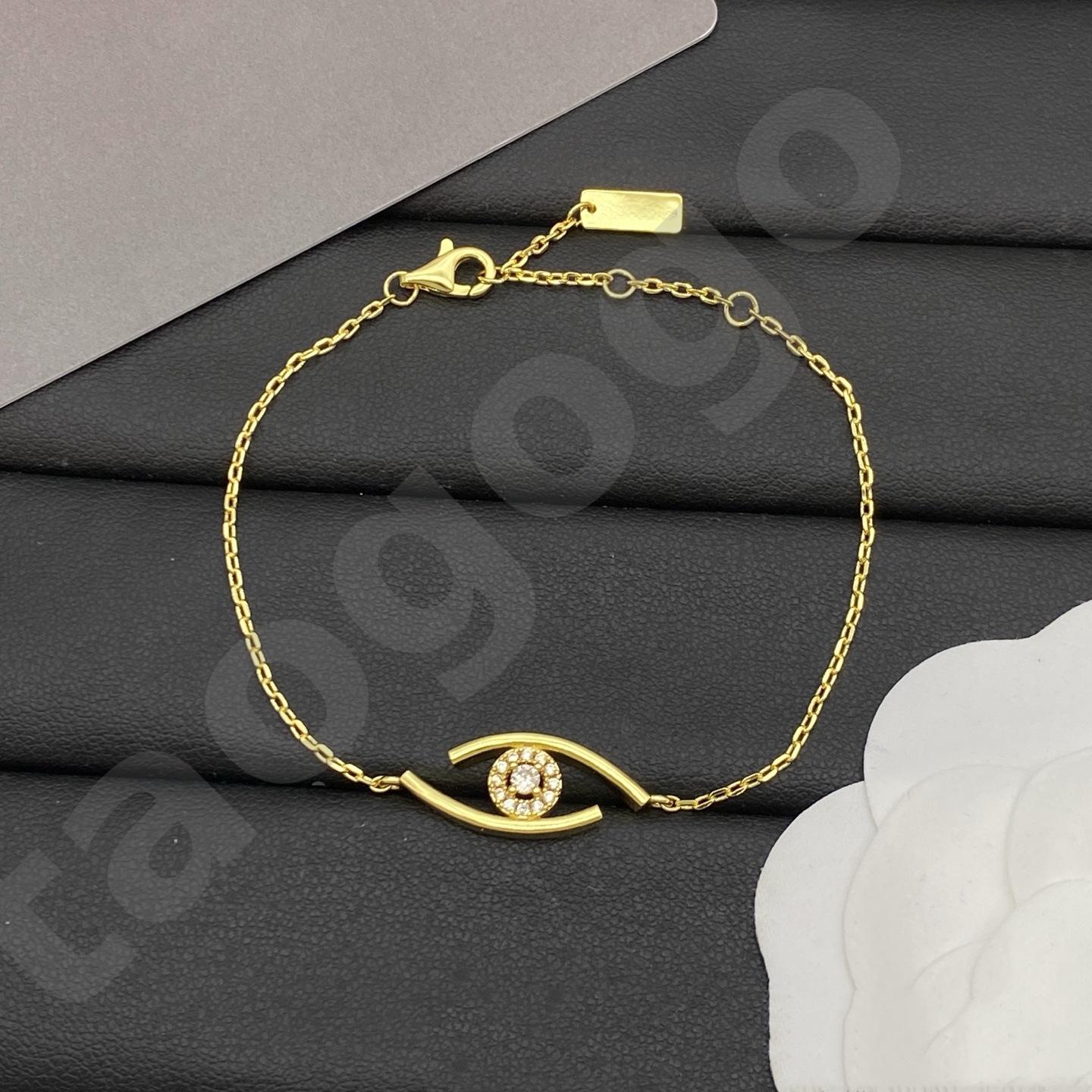 Designer Mes Gold Plated Paperclip Chain Bracelet Full Paved Stone Rectangle Moving Link Bracelet Minimalist Luxury Stackable Wrist Jewelry Wedding