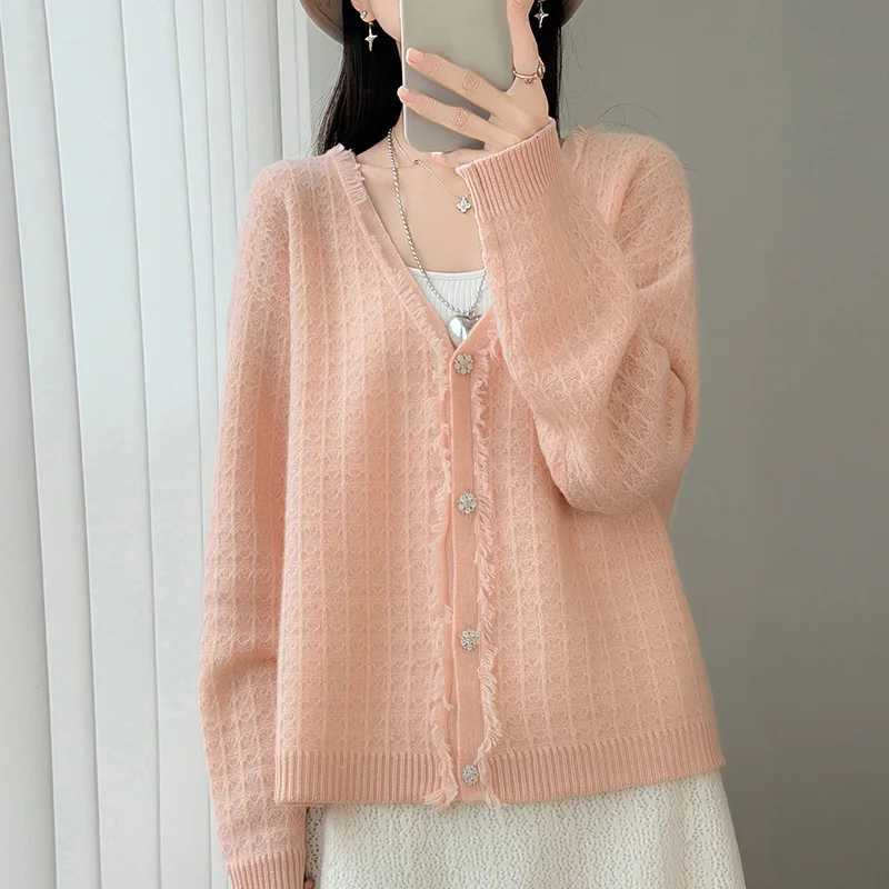 Women's Sweaters Women's Cardigan in Autumn and Winter 100% Cashmere Sweater Fashion Coat Cashmere Coat V-Neck Loose Plus Size Coat D26092