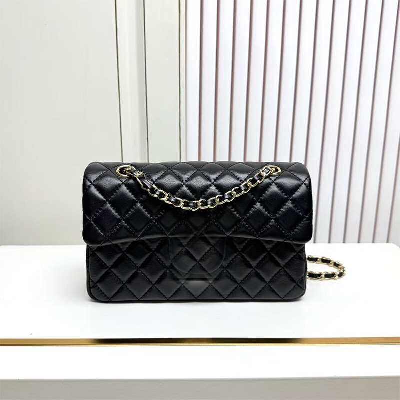 Sac à rabat de créateur en cuir d'agneau matelassé noir pour femmes, rabat classique de 23cm, sangle de chaîne de haute qualité, sac à bandoulièr