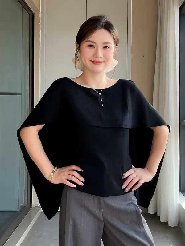 Women's Sweaters plus Size Black Knitted Cape Shoulder for Women Spring Summer New Style Fat MM Meat Covering Slimming Personality Top H260923