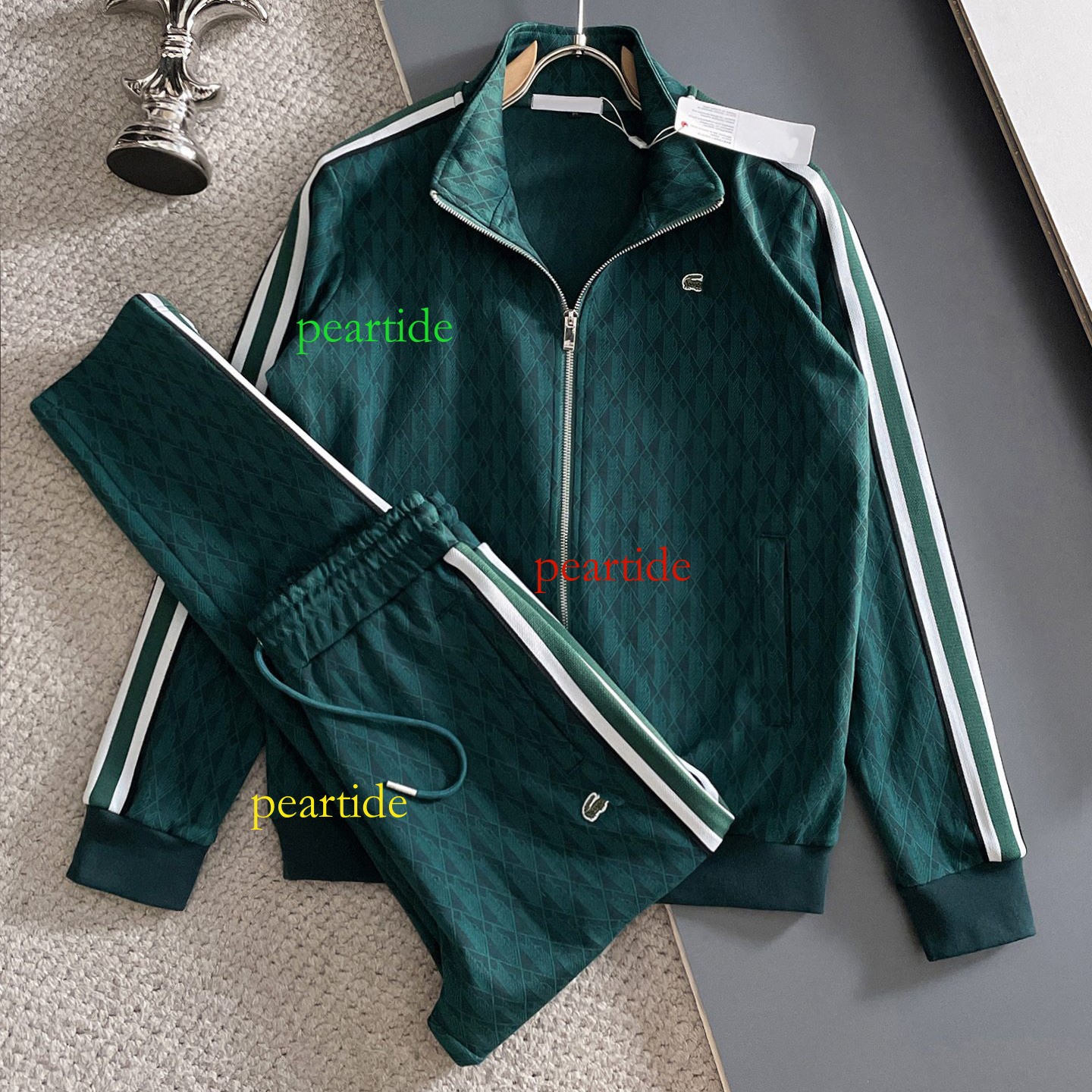 lacostlies Men's Tracksuits hoodie shorts Sweatershirts Mens womens Tshirts Tracksuit Jogger set summer high quality hoodie Designers Suits spo