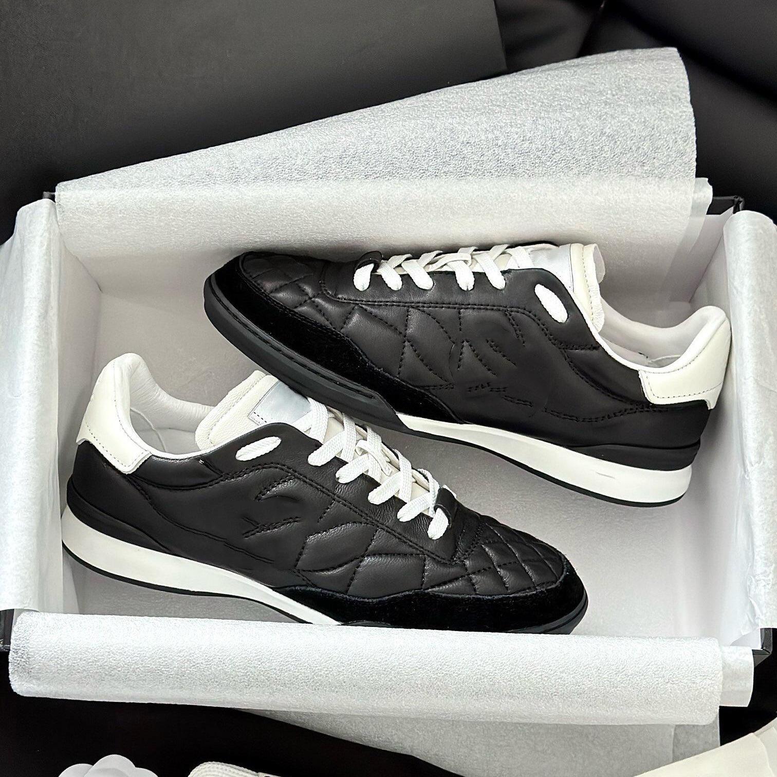 Soft-soled and soft-bottomed ~ Flat-bottomed training shoes for women, new style 26, genuine leather round-toe casual tennis shoes