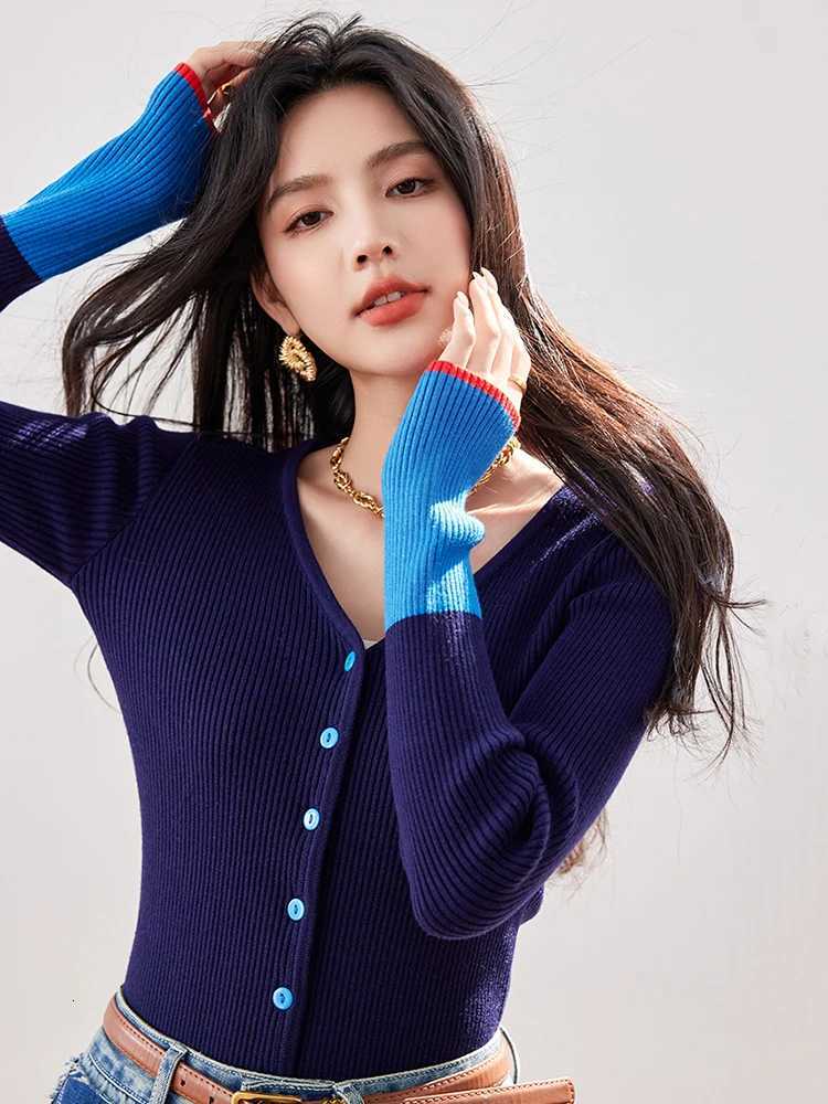 Women's Sweaters Autumn Winter Knitted Sweater Women Fashionable Sexy V-neck Sweater Contrast Color Long Sleeve Slim Fit Tops H260923