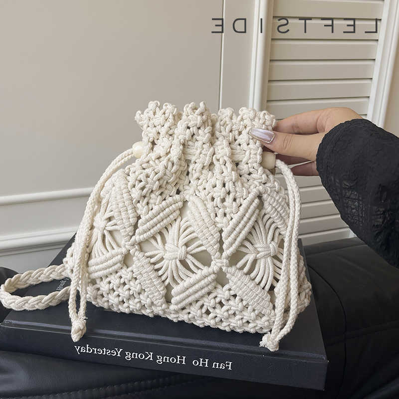 Cross Body LEFTSIDE Weave Small Shoulder Bags for Women 2025 New Summer Knit Crossbody Bag Females Weave Raffia Beach Bags Handbags D260923