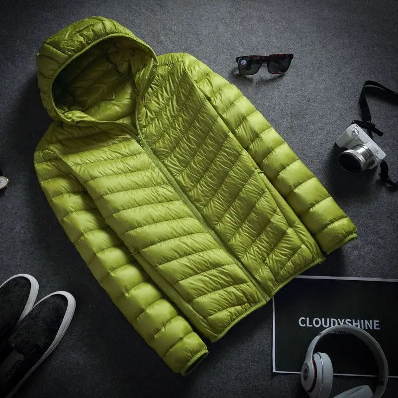 Winter Ultra Lightweight Down Jacket Mens Fashion Short Hooded Men Cotton Warm Clothing Coat Jackets 260922