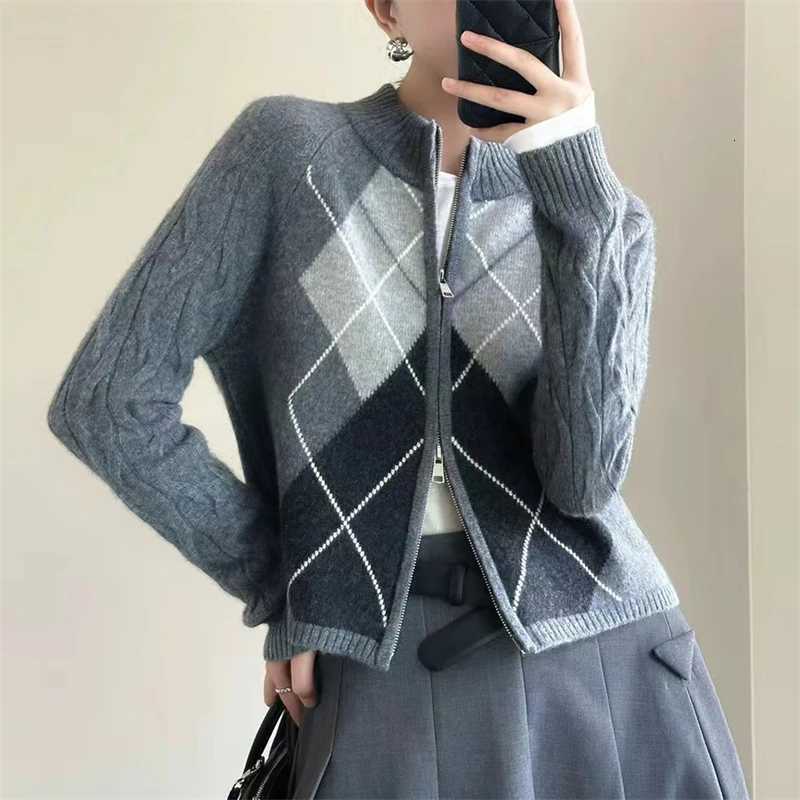 Women's Sweaters Women Cable 100% Merino Wool Cardigan Blocking Color Mock Neck Pattern Zipper Autumn Winter Clothing Comfortable Top D260923